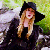 swifterly:  Zoe Benson, “Burn, Witch, Burn!” 