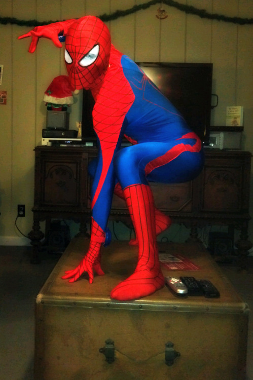 allofthelycra:  comicboys:  Spider-Man Cosplay  uhhh… marry me? 