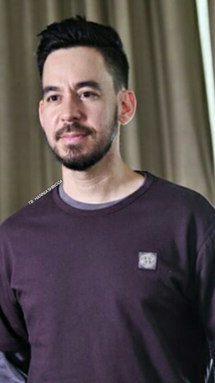 Mike Shinoda Lockscreens