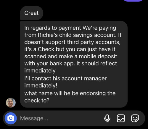 Guys, Screenshots Of The Account That Tried To Scam Me. This Happened On Instagram