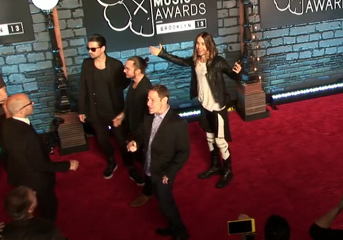 mymarsrevolution:  30 Seconds to Mars @ MTV VMA’s 2013 Red Carpet 