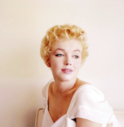 missmonroes: Marilyn Monroe photographed by Milton Greene, 1956 