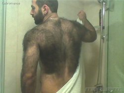 backfur:  Seriously good beef, always serving fresh www.backfur.tumblr.com  Awesome hairy, sexy back - my kind of man