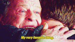 juliannamargulies:    best emotionally horrible Fringe scene → oliviafuckingpope