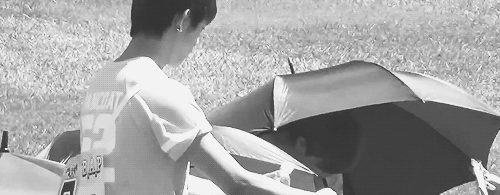 absolute-sue:  Jongup: Don't throw garbage on the ground  cr. 1 | 2 | 3 
