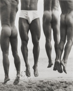 malesinphotos:  ph. Herb Ritts