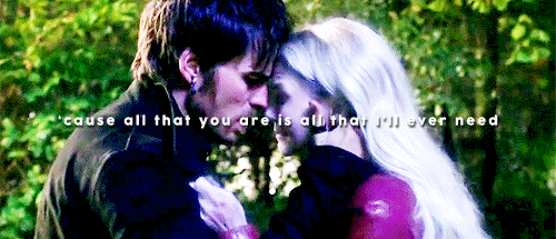 theouatgifs:I’m so in love