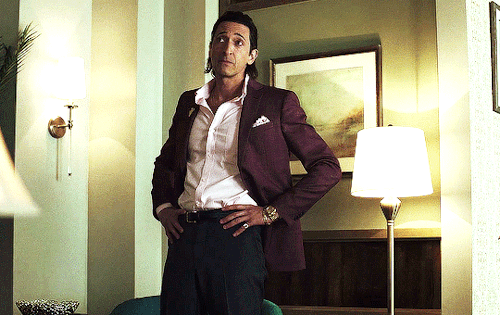 Poker Face 1.01: Dead Mans HandActually Michael Westen Used To Be A Spy Until.