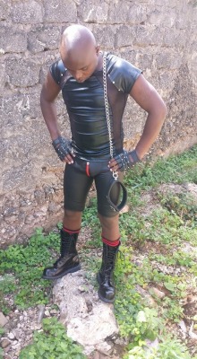 Black Muscle Ink Leather Kink