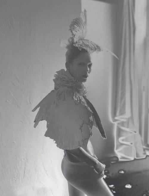 girlannachronism: Kate Moss in “Waltz Darling” by Tim Walker for Love Magazine #8 fall/w
