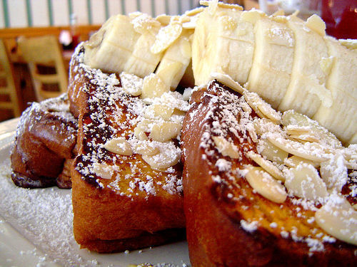 food-and-cake-escape:  food-and-cake-escape.tumblr.com