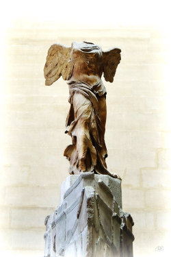 conorobrienart:    Winged Victory of Samothrace: