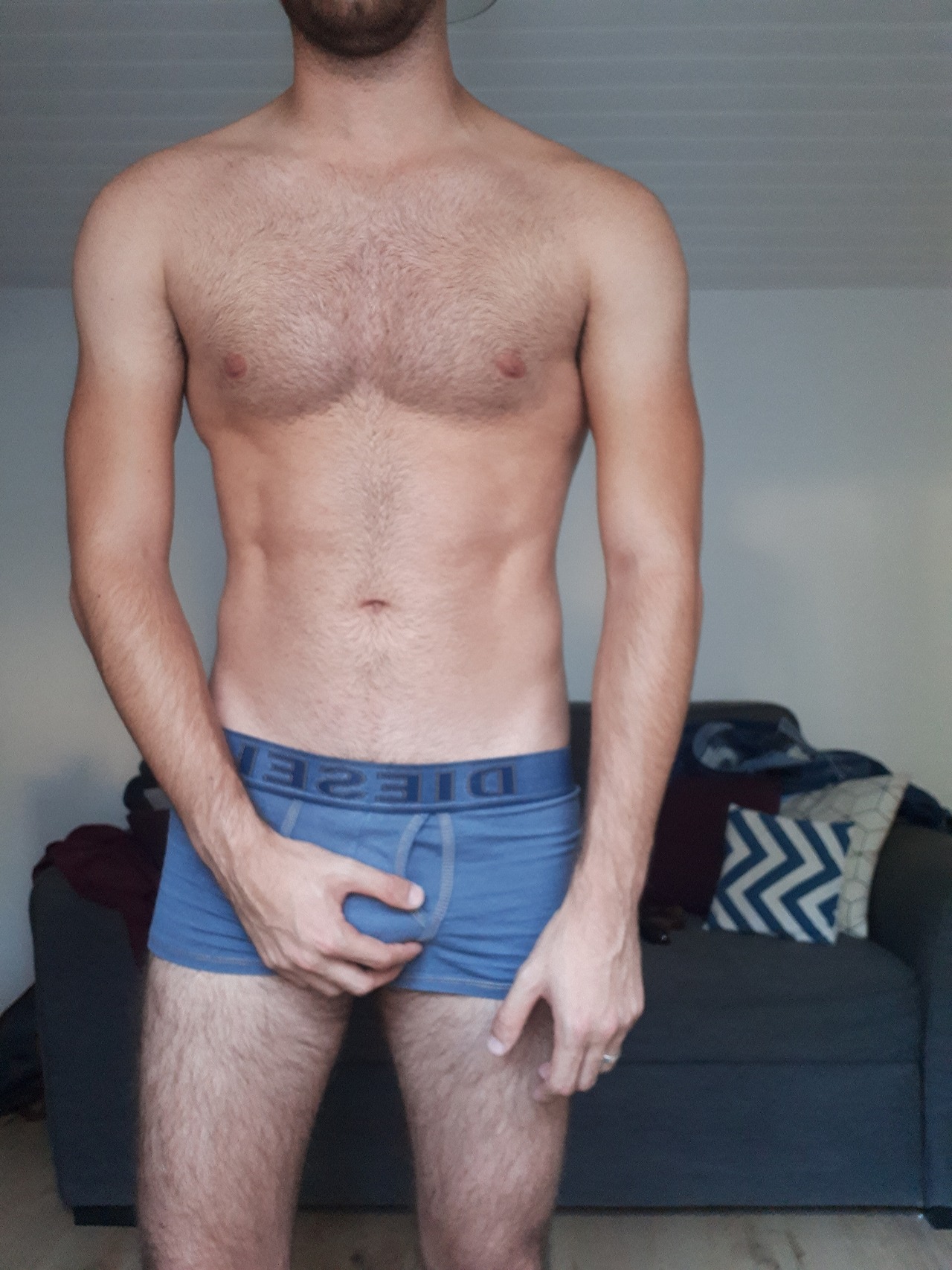 maxinbc:Body hair or trim? NO  trim