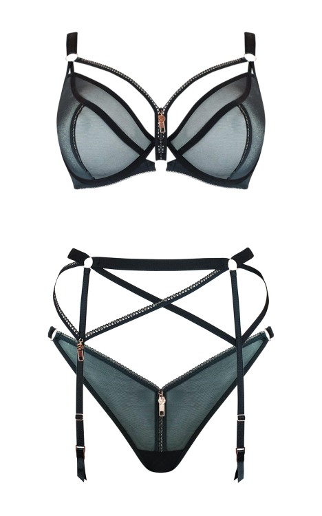 Unzipped by Scantilly / 30-38 DD-HHTo get 10% off, order directly from the Curvy Kate website with t