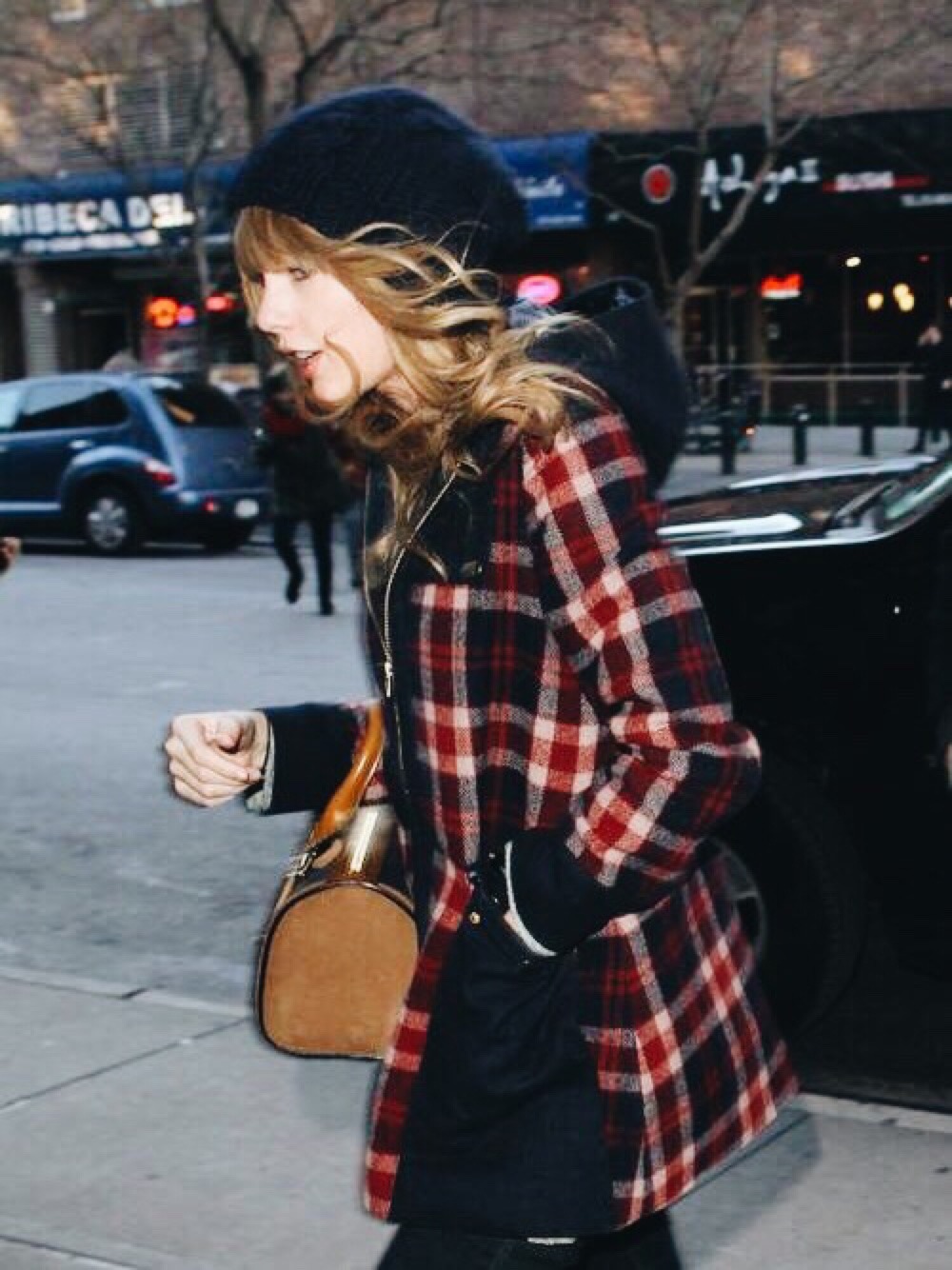 ericajkatie:  Taylor Swift + my favorites winter outfits 
