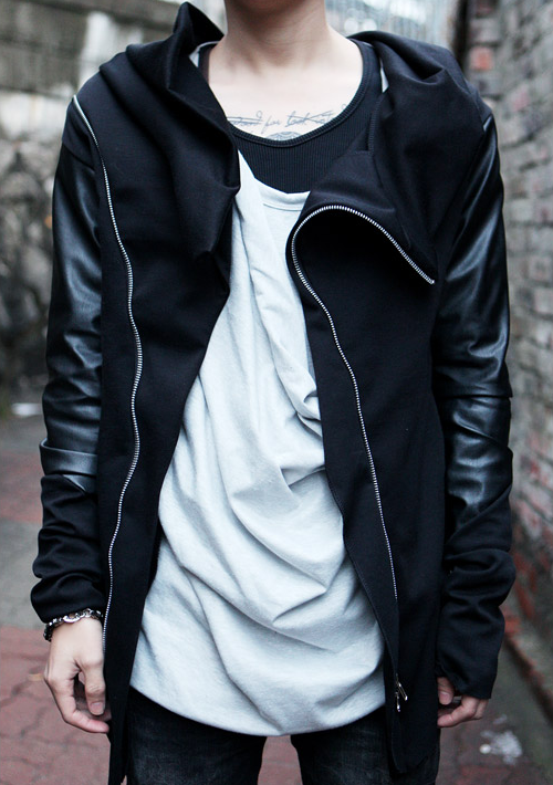 blvcktrillogy:  stay-flout:  overdeauxis:  malestyleicons:  dope visuals  Follow Overdeauxis, The Streetfashion Bible!  Y’all Followwww.stay-flout.tumblr.comThe Street Fashion Hunter  For a trill fashion blog follow BLVCKTRILLOGY