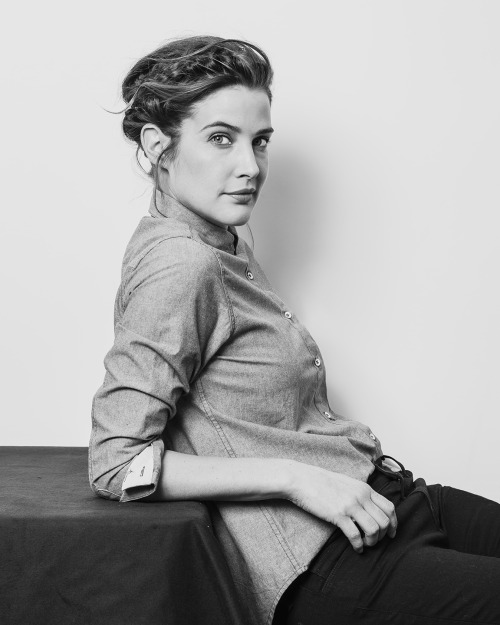 mrsantonyelchin:  Cobie Smulders - Vanity Fair Portrait at Sundance 2015