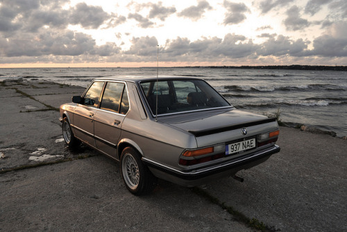 e28 by Rainer Kerov on Flickr.