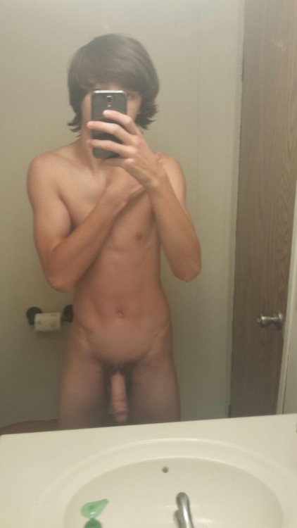 fucking-rekt:  Danny (19 years old)  If you want to see more straight men exposed, follow my blog!  Daddy had him circumcised tight