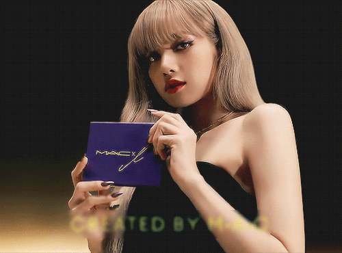 LISAs First-Ever MAC X L Collection | MAC Cosmetics