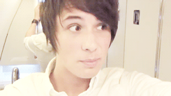 lxguori:  aeroplane adventure [x] requested by millie 