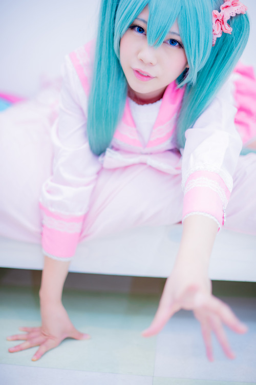 Vocaloid - Miku Hatsune [Sweet Magic] 9HELP US GROW Like,Comment & Share.CosplayJapaneseGirls1.5 - www.facebook.com/CosplayJapaneseGirls1.5CosplayJapaneseGirls2 - www.facebook.com/CosplayJapaneseGirl2tumblr - http://cosplayjapanesegirlsblog.tumblr.com