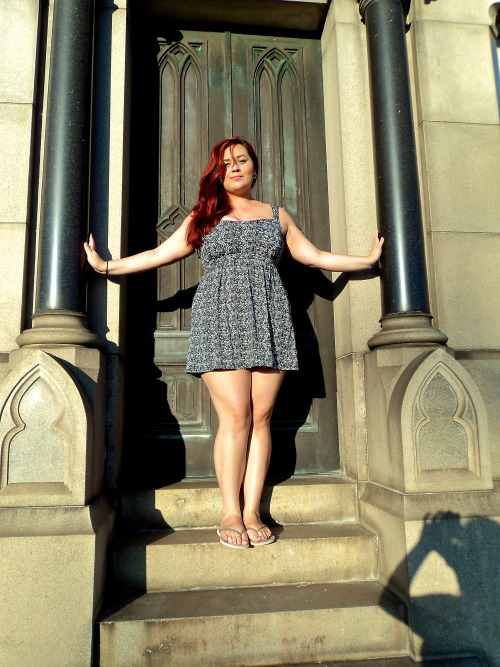 fattydeschanel:  Summer and cemeteries.  dress: BeBop via Marshall’s; flippy-floppies: Havaianas; you can’t see my earrings but they’re from Forever 21  So pretty