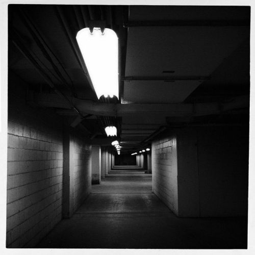 #hallway #bnwarchitecture #architecture #architecturephotography #bnwmood #mood #dark #darkaesthetic