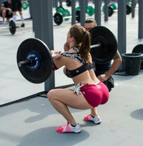 Front squat crossfit girls