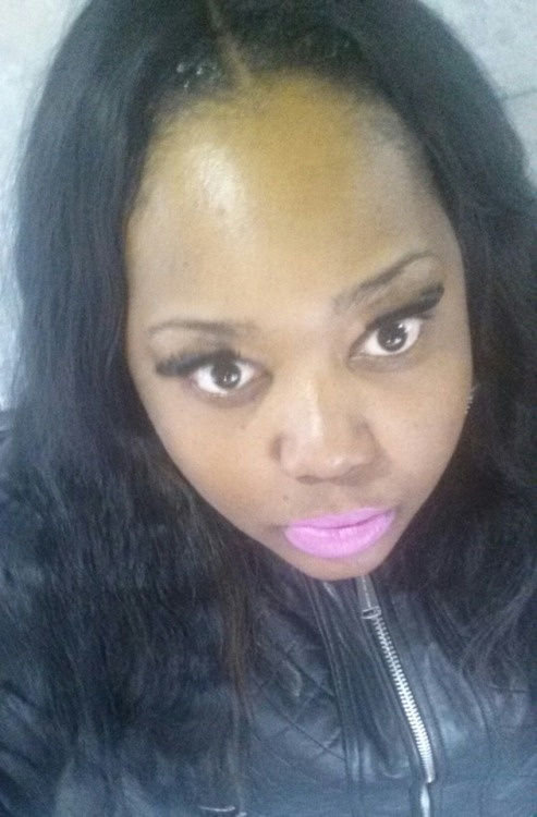 uaffairs:  I heard big FOREHEAD girls got the fattest & wettest PUSSY!!!💦💦💦 😻  Hahahaaaa…but u have to give head side ways 1…your like a 20 min ab cruncher 2…ill still get the neck 3… 