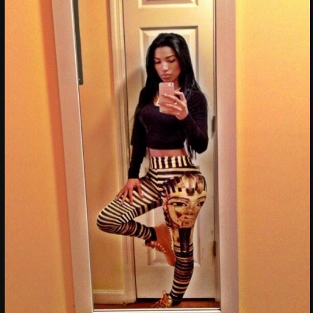 badbroads:  badbroads.tumblr.com TJ’s Bad Broads