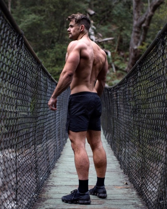 alcar-ancalime:  Nathan McCallum