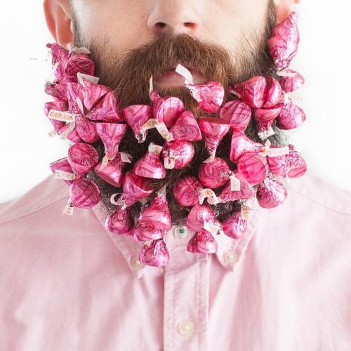 Beard and Kisses • Tag someone you wanna kiss with a chocolate beard. They&rsquo;ll love yo