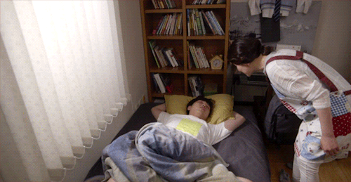 orange-sandeul: a sleepy morning
