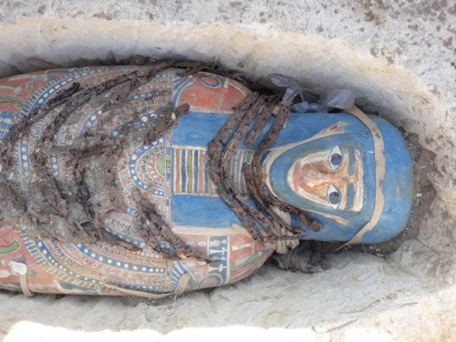 justinejoli: grandegyptianmuseum: 2500 year old mummies uncovered in Dahshur An Egyptian archaeologi