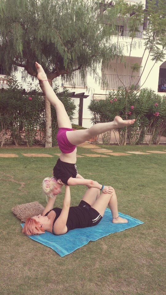 thegirlwiththeeverchanginghair:  MORE! Beth and I doing a bit of acro yoga in spain