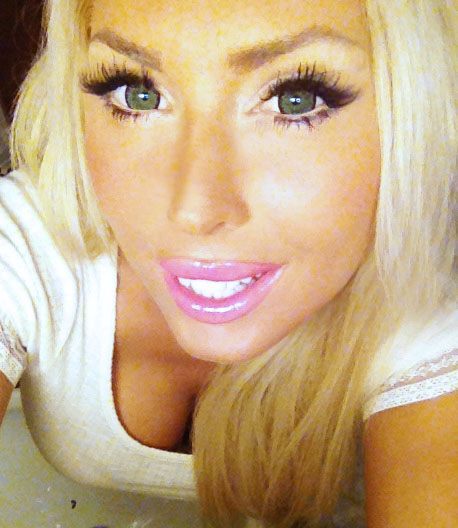 blondeliquidcourage:  BlondeLiquidCourage 