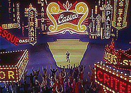 Singin In The Rain (1952) // Boy In Luv (2019)