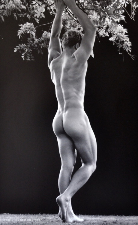 ...Dare To Bare It All...