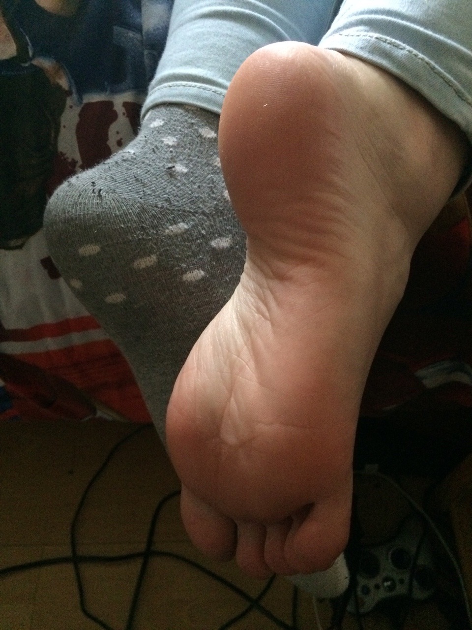 ellessexyfeet:  Socks!