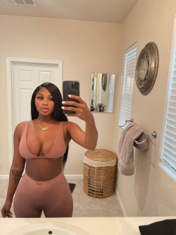 thefinestbeauties2:paradissee:Bianca Dominique