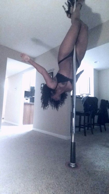 acequeenent:  I love getting on my pole. Makes me feel so sexy