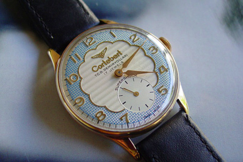 watcheswanted: Vintage Cortebert Turkish Railway Watch - $150 This is an absolute thing of beauty.