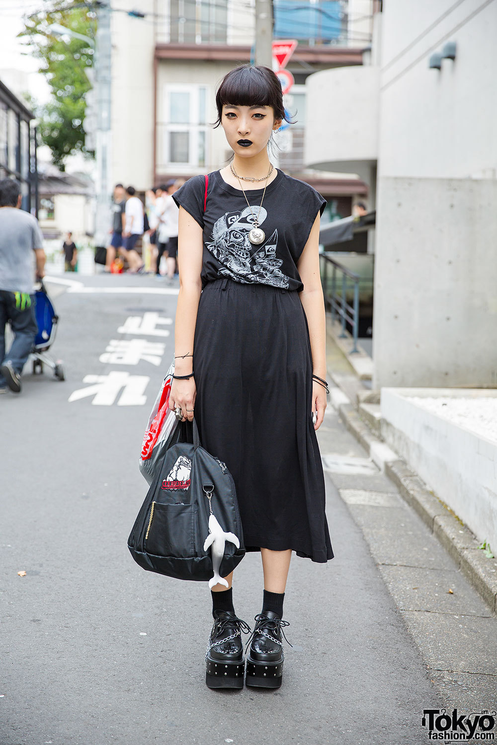 tokyo-fashion:  17-year-old Chikio on the street in Harajuku wearing all black fashion