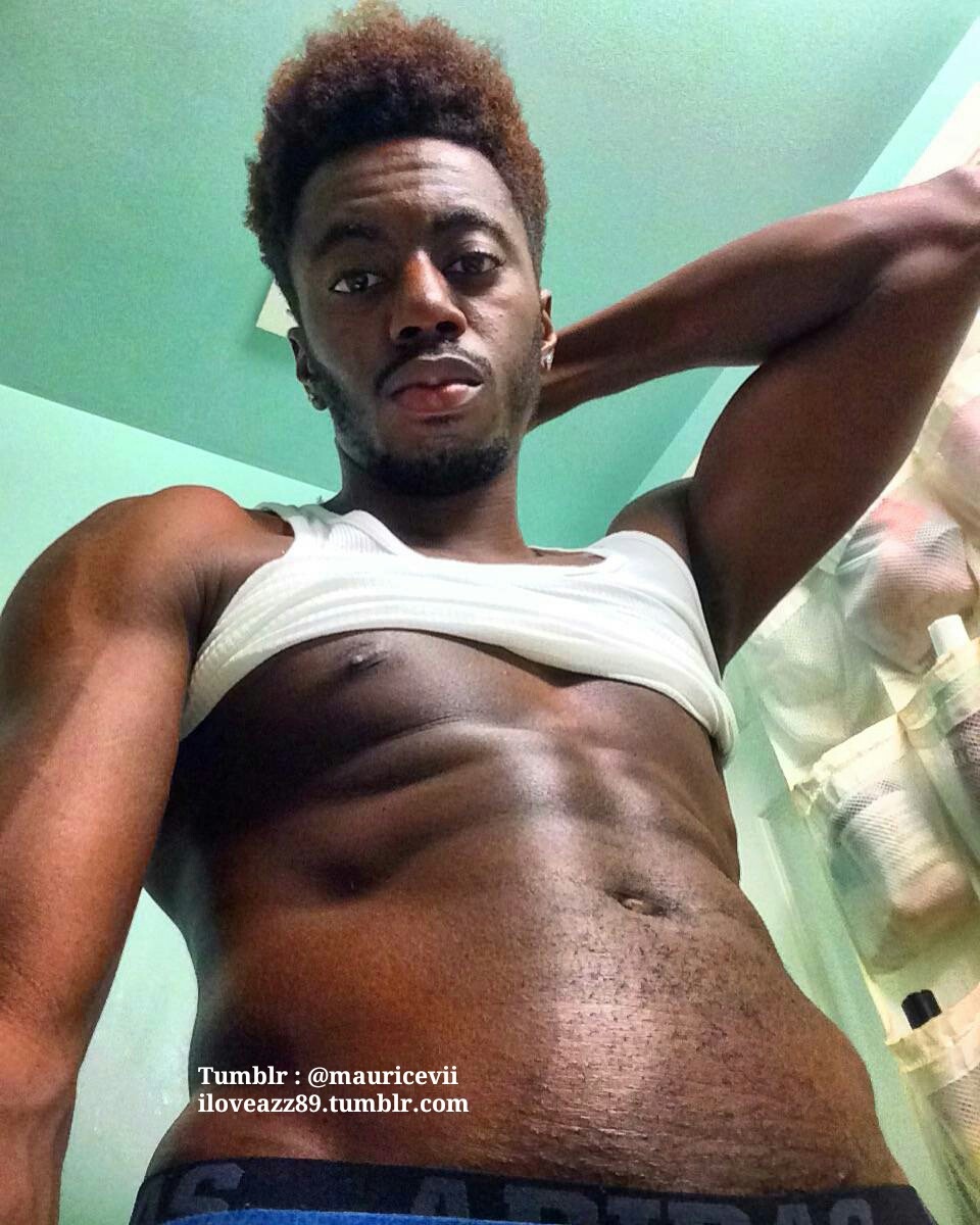 iloveazz89:   Submission  Tumblr : @mauricevii   iloveazz89.tumblr.com  To submit
