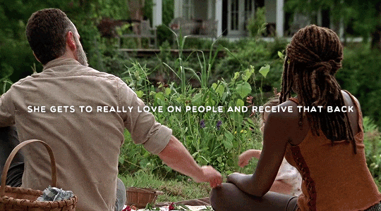 mccartneyiii: …All in the midst of chaos and turmoil. Those are the best Michonne moments I c
