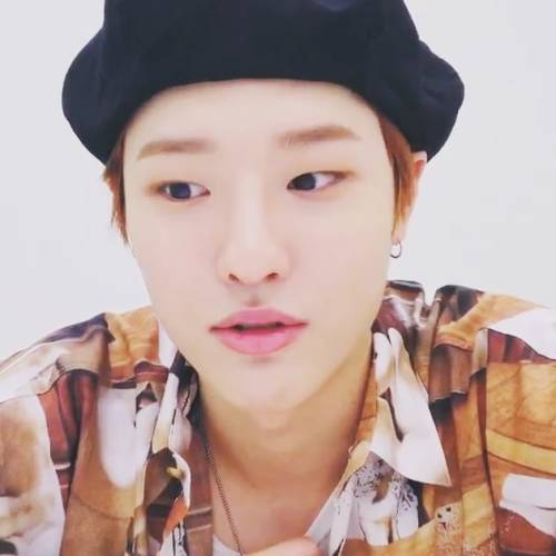 200505 Seungyoun Vlive