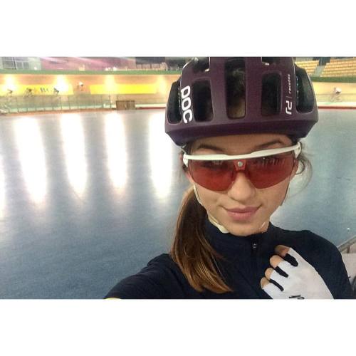 #velodrome #selfie #pocgirl #fixie ・・・ #babeonthebike #ootd #weridewarsaw #girlbike #girlonbike #gir