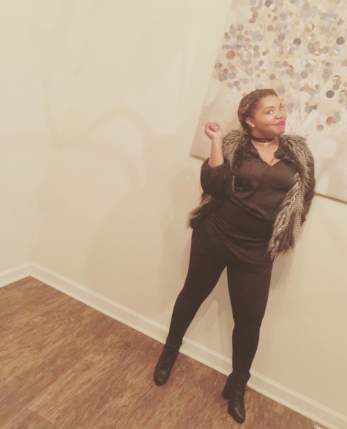 goodrabbit: theprincesswashere:  Idk. I heard it was blackout 💁🏽👌🏽  😍😍😍😍😍 