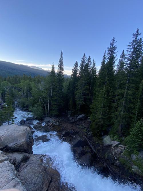 oneshotolive:  Alberta falls in Rocky Mountain national park. A short hike past bear lake near Estes Park Colorado[oc] 4247x2826 📷: prettyogre 